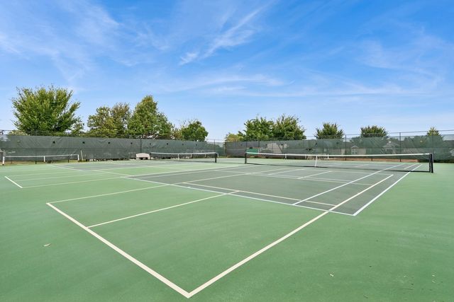 3731 Chesapeake Lane, Naperville, IL 60564