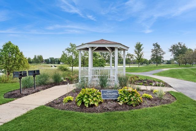 3731 Chesapeake Lane, Naperville, IL 60564