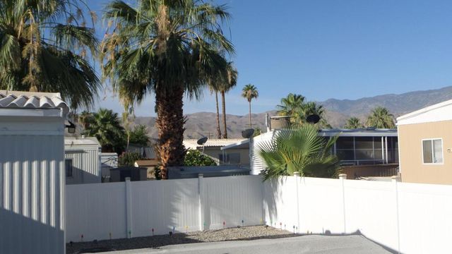 29 Mecca Drive, Cathedral City, CA 92234