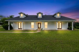 1831 Scarlet Oak, Gilmer, TX 75645