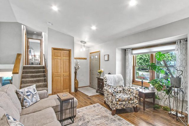 1036 Villa Circle, Sun Prairie, WI 53590