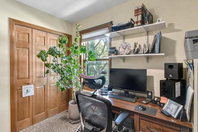1036 Villa Circle, Sun Prairie, WI 53590