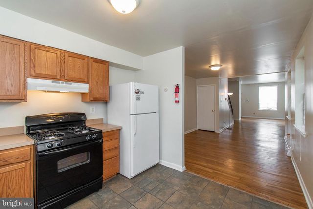 1635 FONTAIN ST, Philadelphia, PA 19121