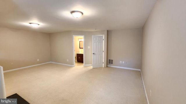 14773 TRUITT FARM DR, Centreville, VA 20120