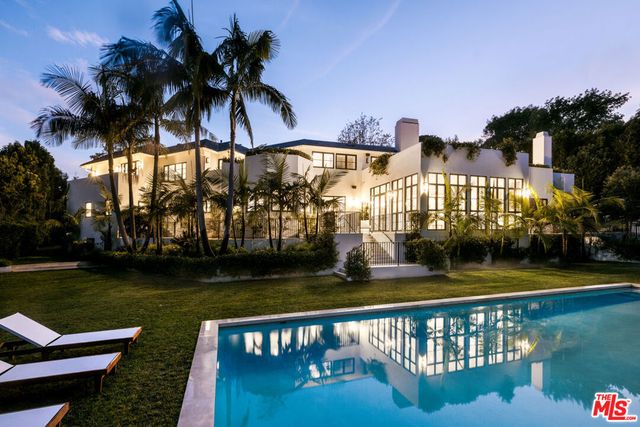 1748 Correa Way, Los Angeles, CA 90049