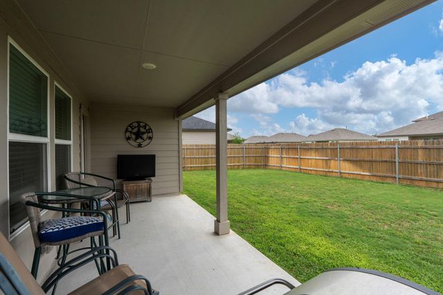1444 Acorn Wood, Seguin, TX 78155