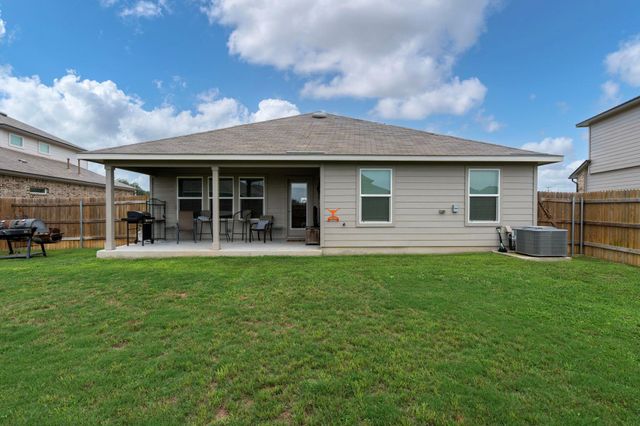 1444 Acorn Wood, Seguin, TX 78155