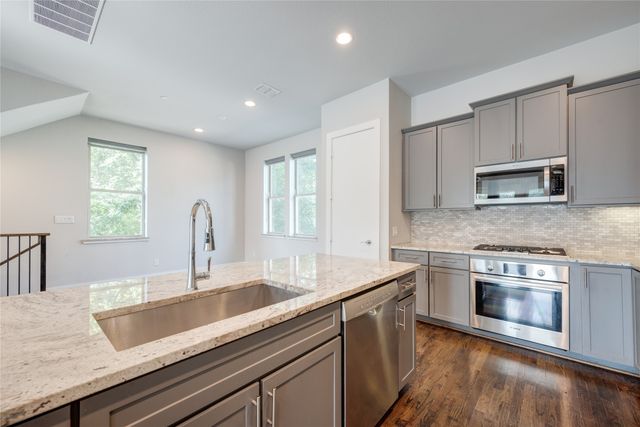 4211 Rawlins Street 108, Dallas, TX 75219