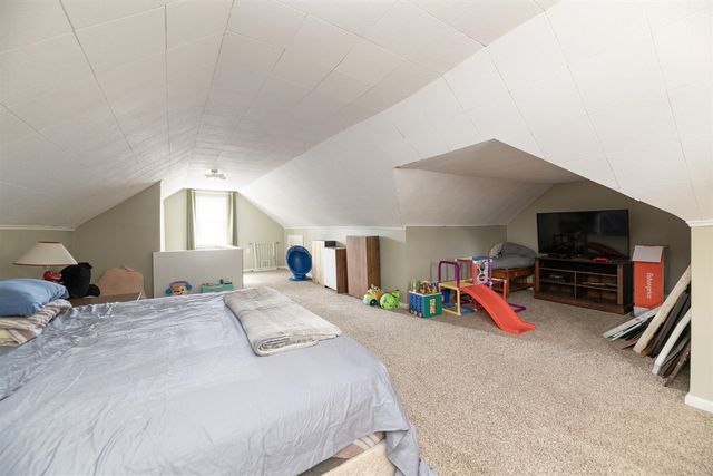 2022 Paddington Road, Kalamazoo, MI 49001