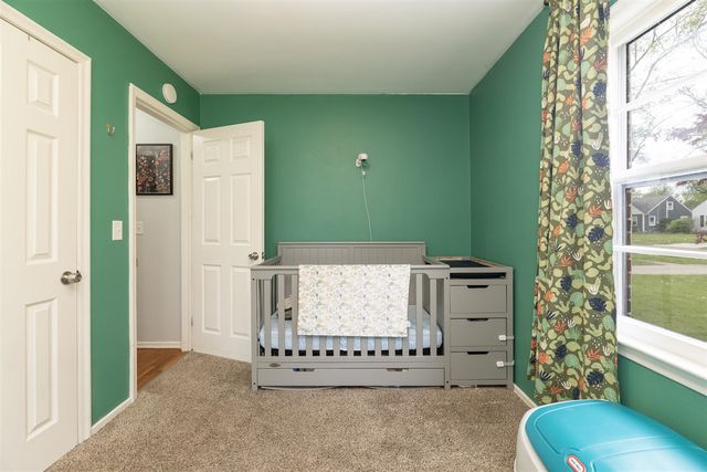 2022 Paddington Road, Kalamazoo, MI 49001