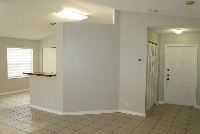 1943 Cygnus Court, Weston, FL 33327