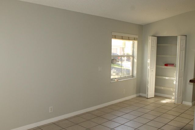 1943 Cygnus Court, Weston, FL 33327