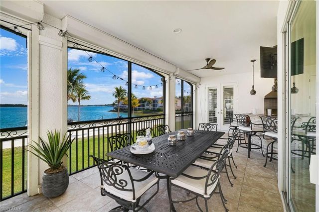 17771 Via Bella Acqua CT # 902, Miromar Lakes, FL 33913