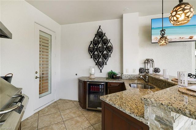 17771 Via Bella Acqua CT # 902, Miromar Lakes, FL 33913