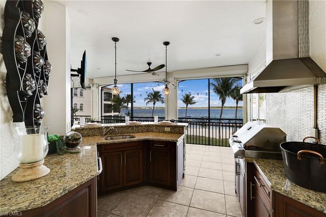 17771 Via Bella Acqua CT # 902, Miromar Lakes, FL 33913