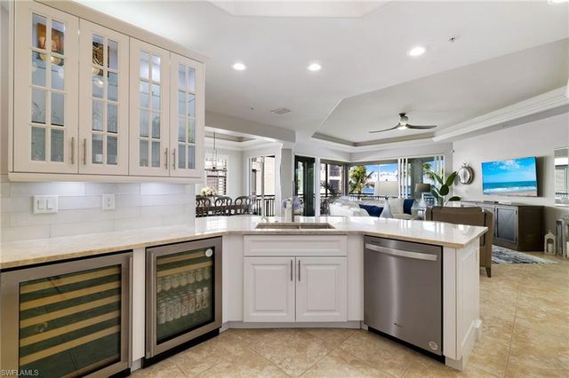 17771 Via Bella Acqua CT # 902, Miromar Lakes, FL 33913