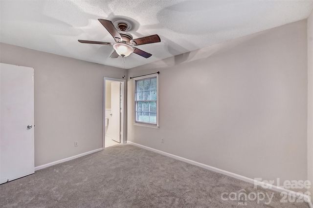 218 Clearbrook Road, Matthews, NC 28105