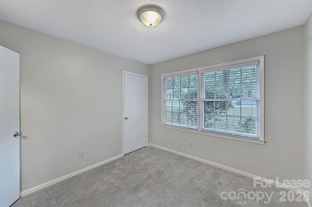 218 Clearbrook Road, Matthews, NC 28105