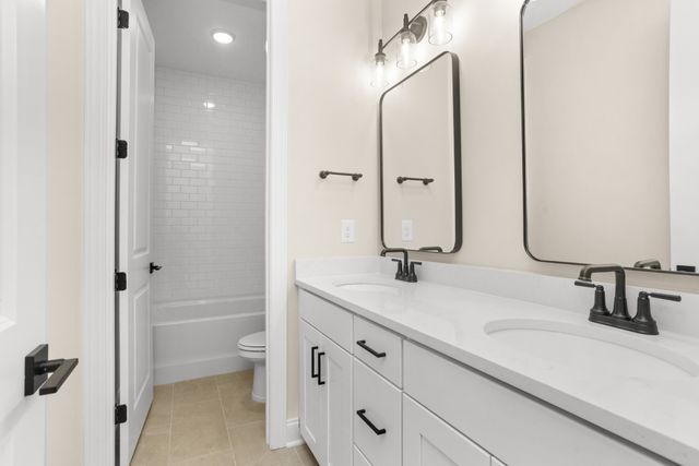 7004 Thunderhead Way, Spring Hill, TN 37174