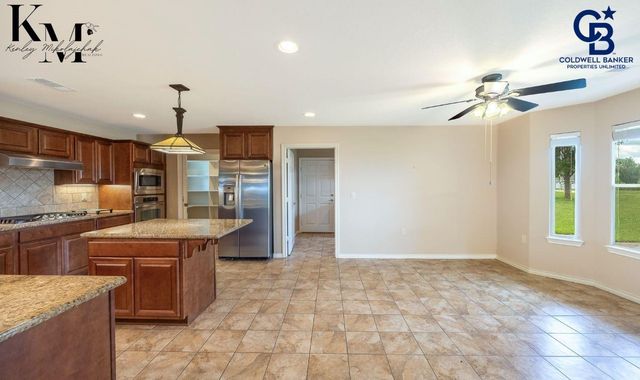 1980 Chappell Hill Ridge Ln, Chappell Hill, TX 77426