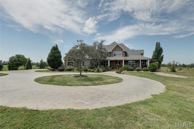 3870 County Road 329, Palmyra, MO 63461