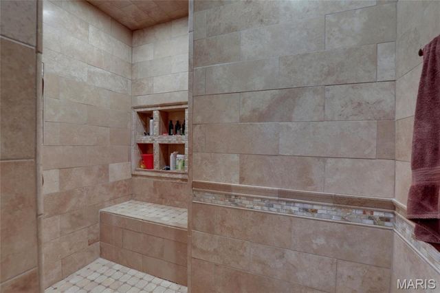 3870 County Road 329, Palmyra, MO 63461