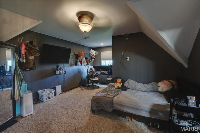 3870 County Road 329, Palmyra, MO 63461