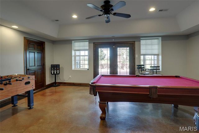 3870 County Road 329, Palmyra, MO 63461