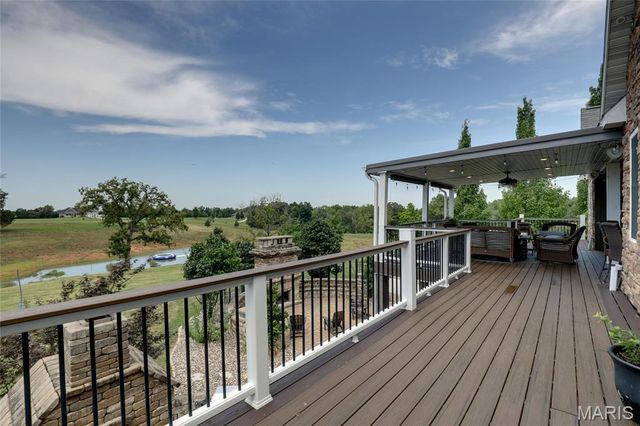 3870 County Road 329, Palmyra, MO 63461