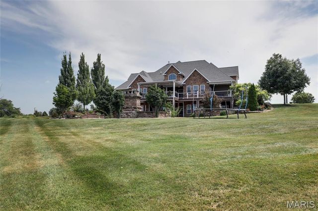 3870 County Road 329, Palmyra, MO 63461