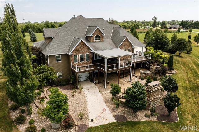 3870 County Road 329, Palmyra, MO 63461