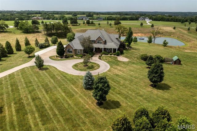 3870 County Road 329, Palmyra, MO 63461