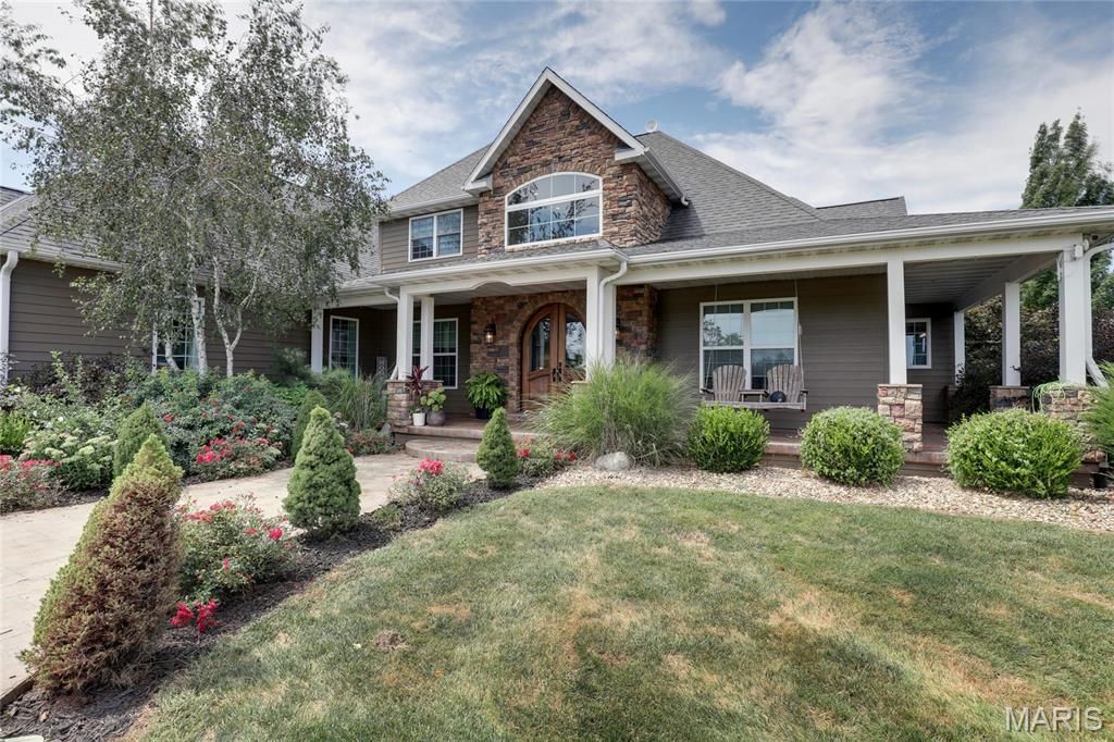 3870 County Road 329, Palmyra, MO 63461