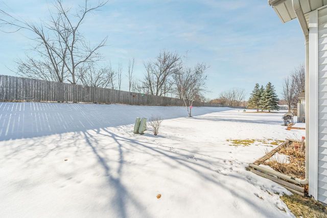 1821 E SYLVAN AVENUE, Appleton, WI 54915