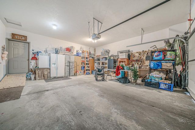 1821 E SYLVAN AVENUE, Appleton, WI 54915