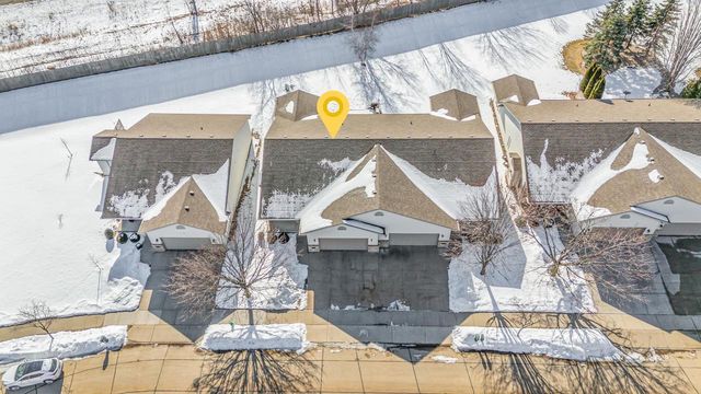 1821 E SYLVAN AVENUE, Appleton, WI 54915