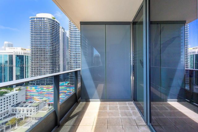 1000 Brickell Plz 2411, Miami, FL 33131