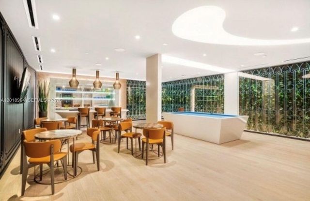1000 Brickell Plz 2411, Miami, FL 33131