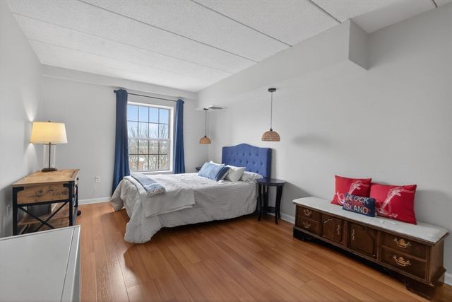 200 Captains Row 408, Chelsea, MA 02150