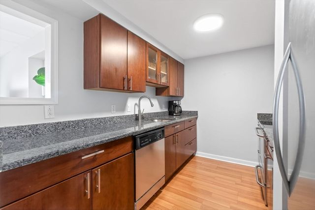 200 Captains Row 408, Chelsea, MA 02150