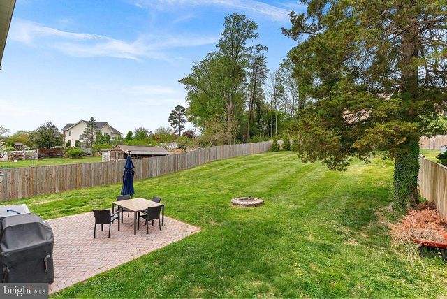 6932 ALPINE DR, Annandale, VA 22003