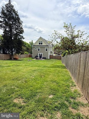 6932 ALPINE DR, Annandale, VA 22003