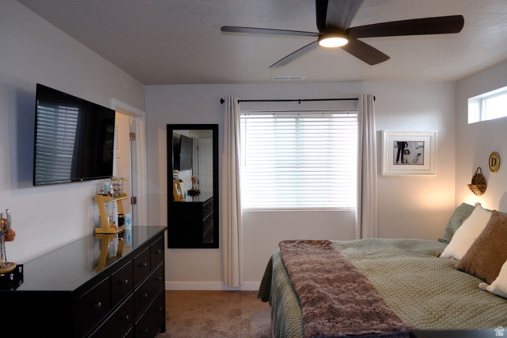 Image 16 of property listing at 97 E FAIRMONT PL, Saratoga Springs, UT 84045