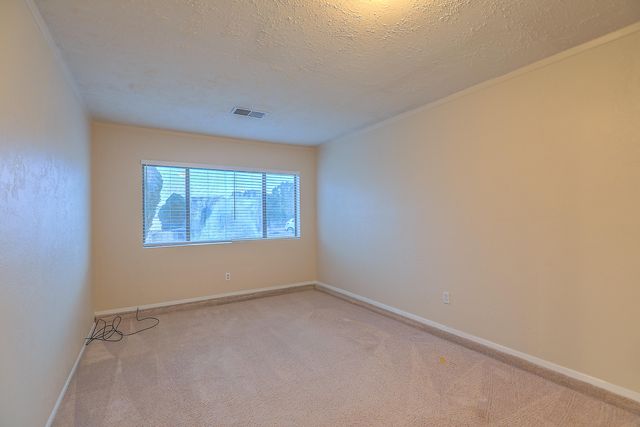 2225 Ana Court NW, Albuquerque, NM 87120