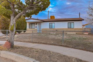 2225 Ana Court NW, Albuquerque, NM 87120