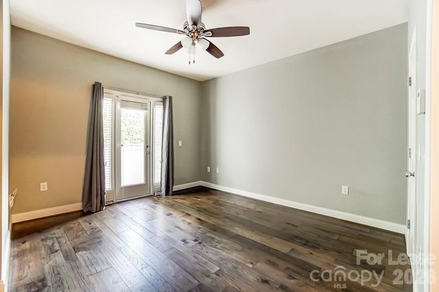 400 Clarice Avenue 135, Charlotte, NC 28204
