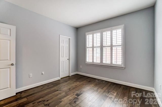 400 Clarice Avenue 135, Charlotte, NC 28204