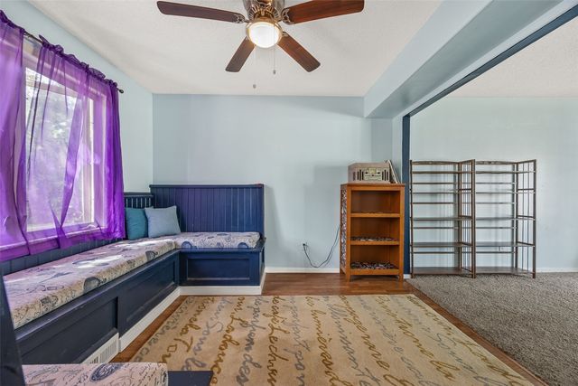 611 Deer Run Drive NE, Cedar Rapids, IA 52402