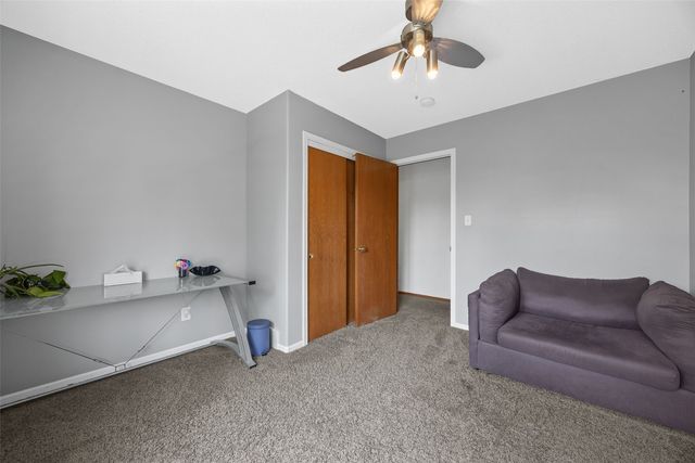 611 Deer Run Drive NE, Cedar Rapids, IA 52402