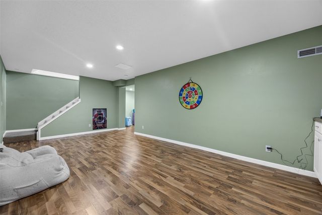 611 Deer Run Drive NE, Cedar Rapids, IA 52402
